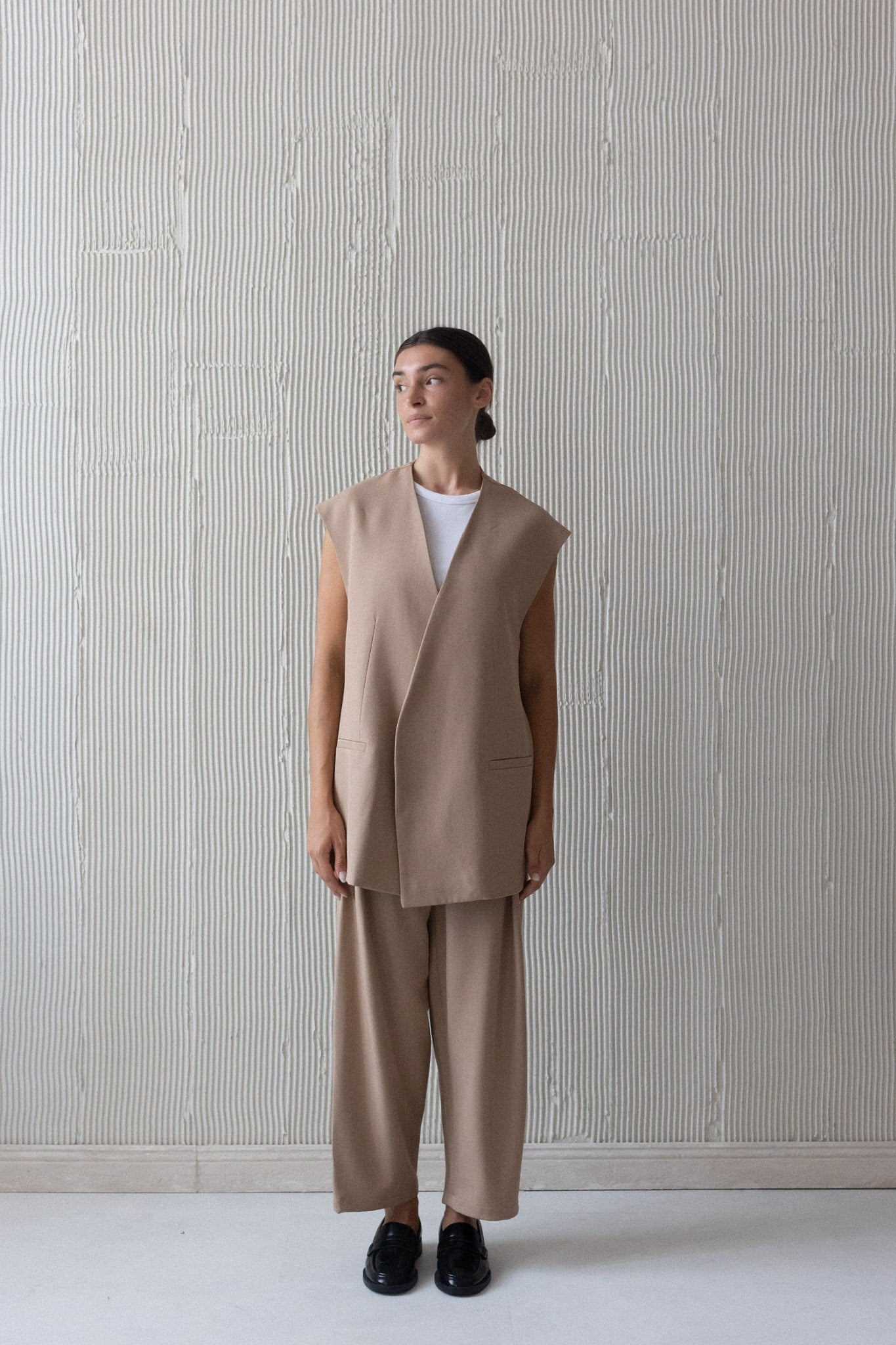 Arden Vest camel