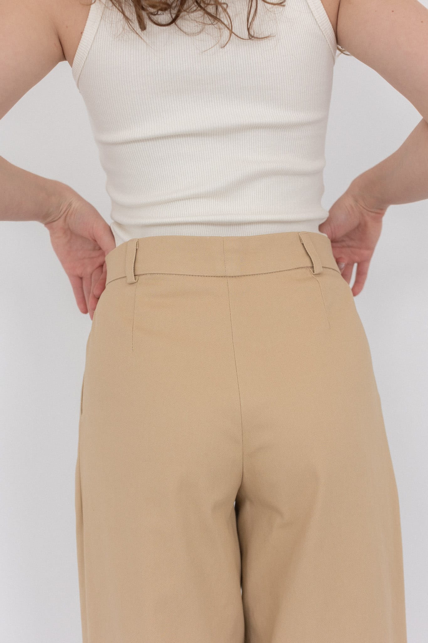 Mathe Pants Beige